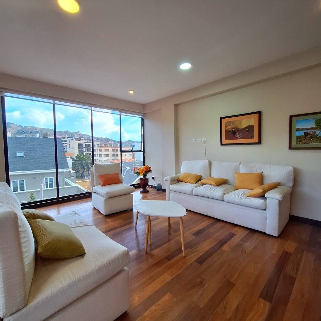 En Alquiler a Bs 4,600 Foto 1