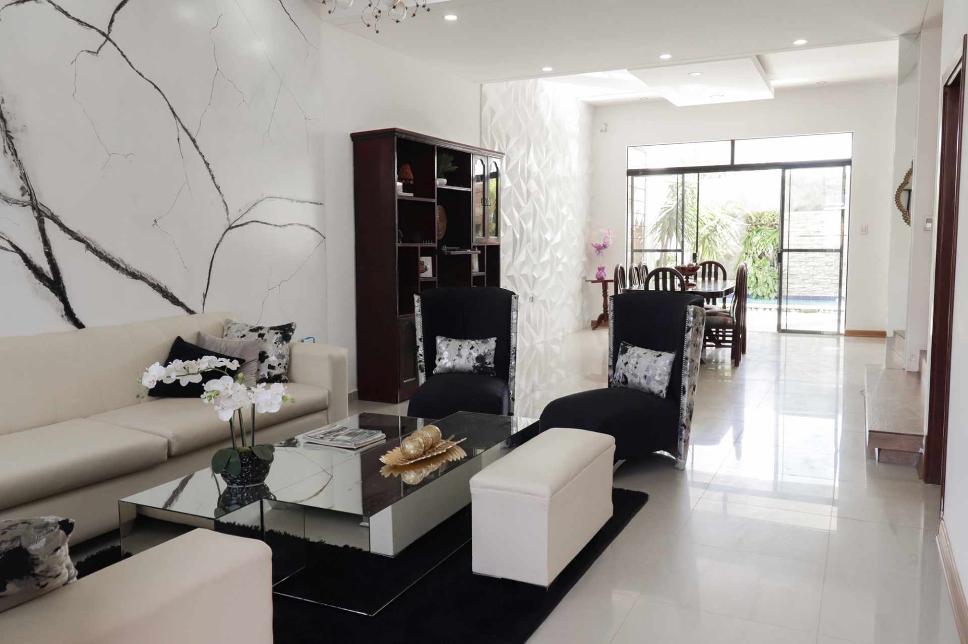 Casa en Entre 6to y 7mo anillo Norte en Santa Cruz de la Sierra 3 dormitorios 2 baños 2 parqueos Foto 7