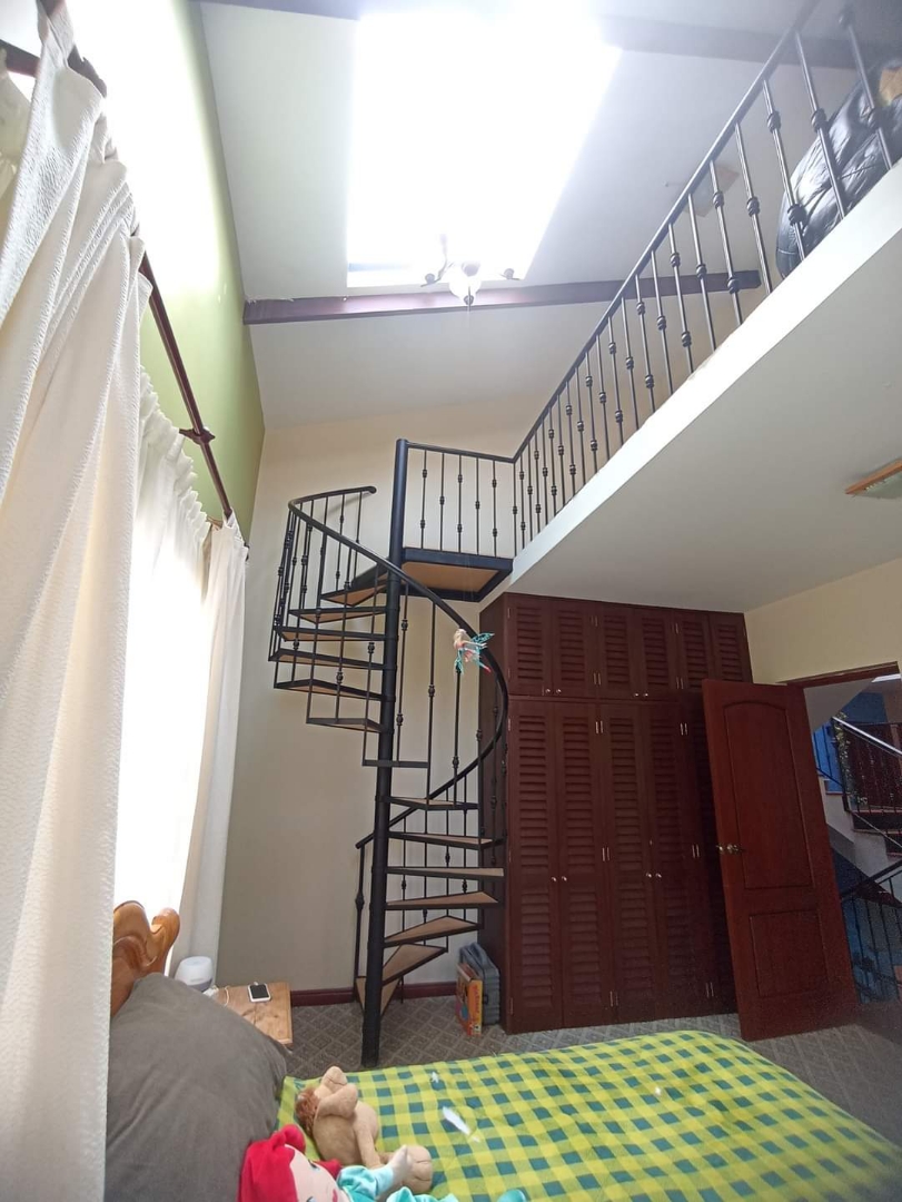 Casa en Irpavi en La Paz 4 dormitorios 5 baños 3 parqueos Foto 17