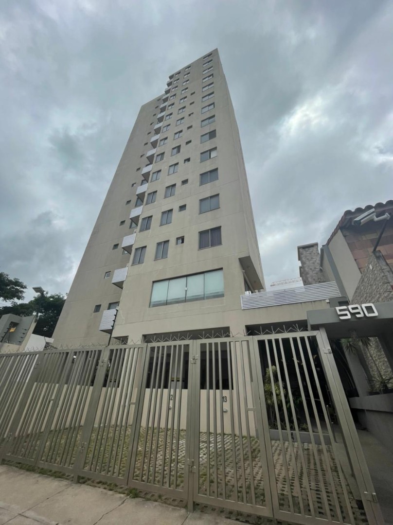 Departamento en Sirari en Santa Cruz de la Sierra 3 dormitorios 2 baños 1 parqueos Foto 1