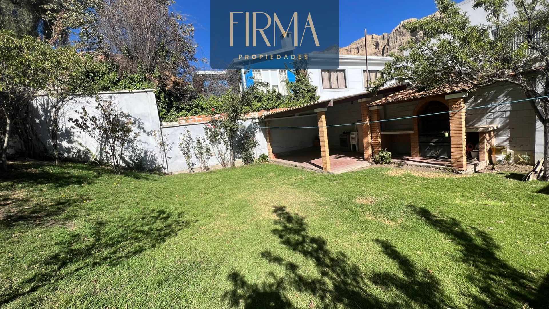 Casa en VentaCASA EN VENTA EN LOS PINOS Foto 1