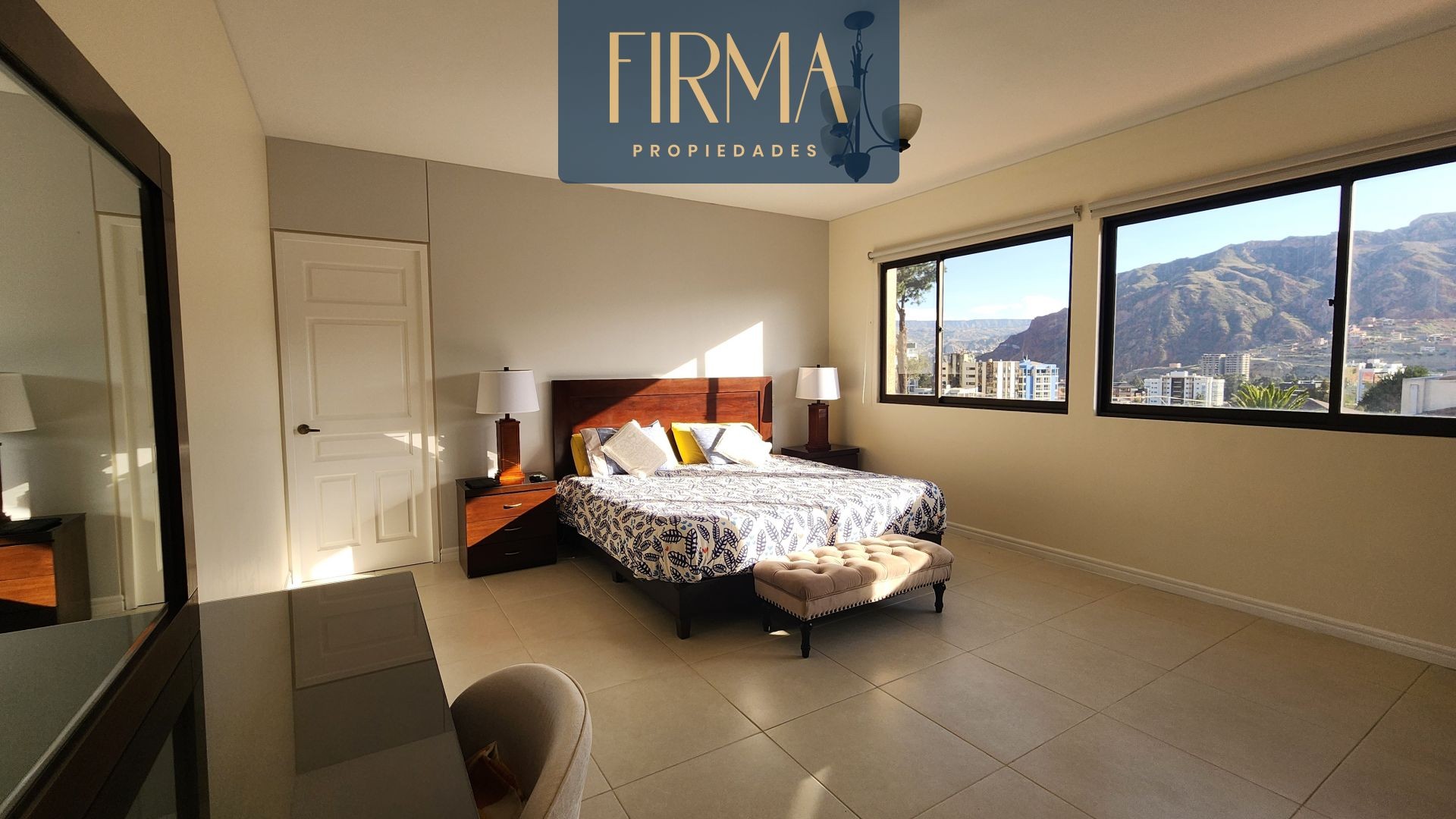 Departamento en VentaDUPLEX DE LUJO EN VENTA CON SAUNA Y JARDÍN PRIVADO EN CALACOTO 3 dormitorios 5 baños 3 parqueos Foto 6