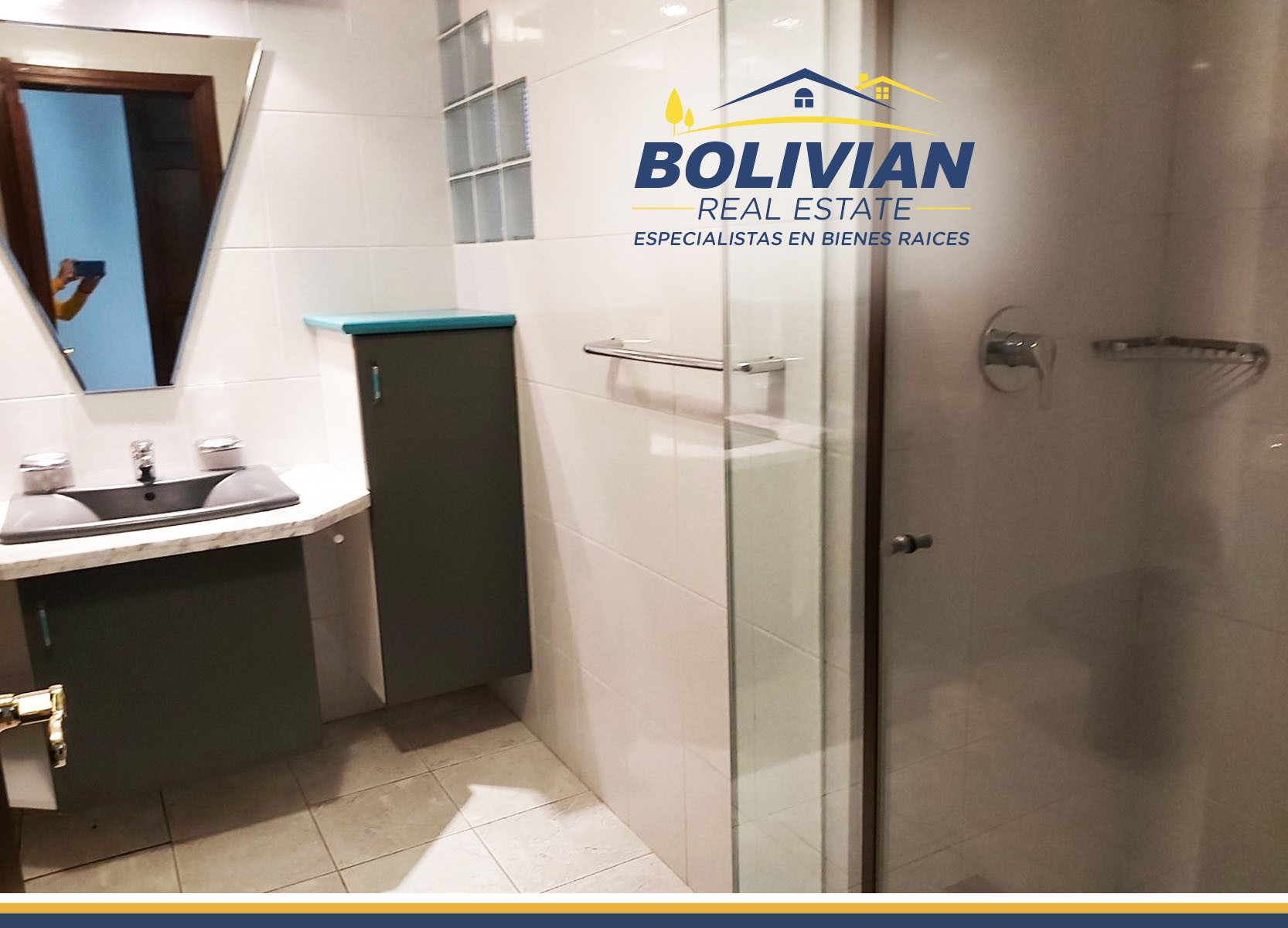 Departamento en Calacoto en La Paz 3 dormitorios 4 baños 2 parqueos Foto 5