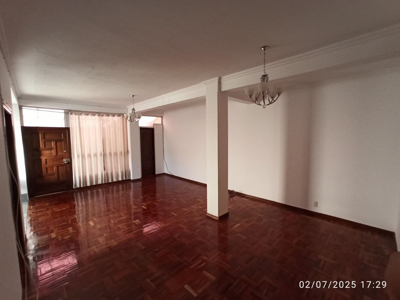 Departamento Los Robles #53, Zona los Almendros. Edificio mutifamiliar 