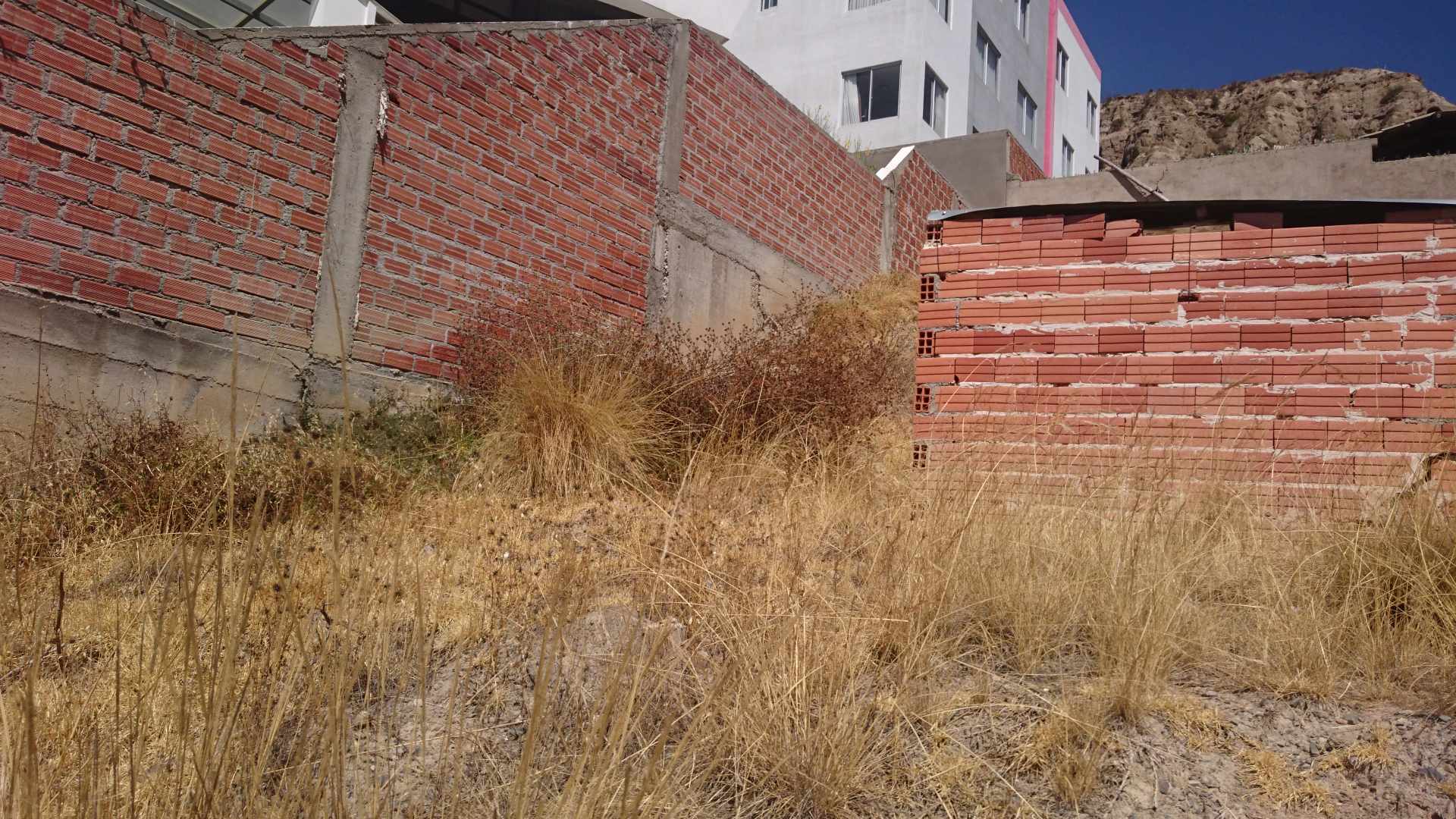 Terreno en Auquisamaña en La Paz    Foto 2