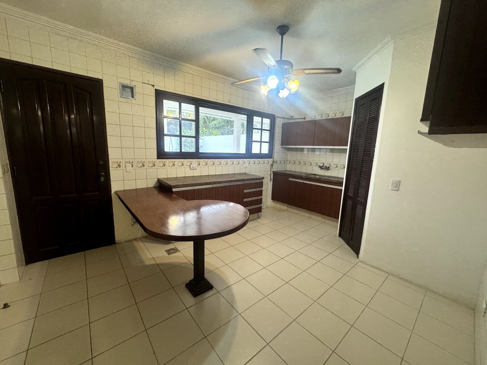 Casa en VentaEQUIPETROL BARRIO SIRARI 3 dormitorios 3 baños 1 parqueos Foto 3