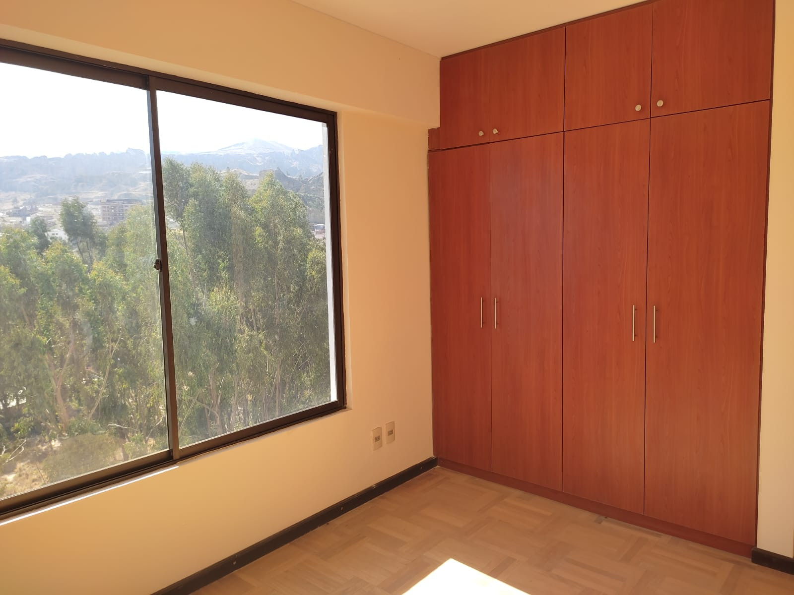 Departamento en VentaLas Lomas de Achumani Foto 5