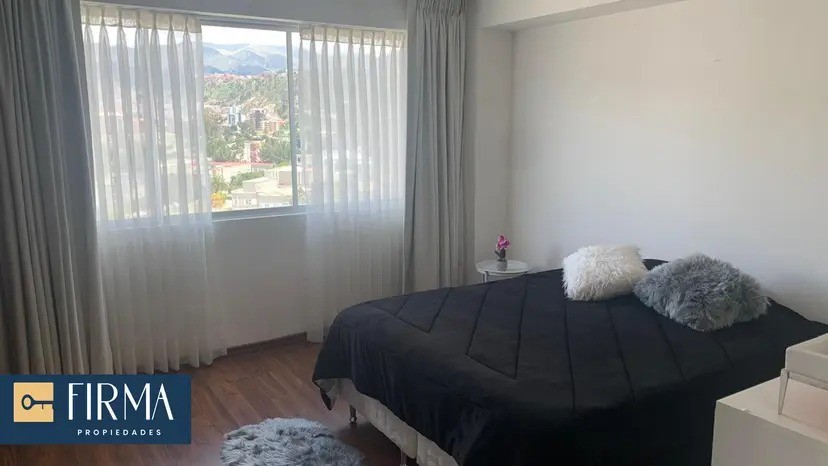 Departamento en Calacoto en La Paz 3 dormitorios 4 baños 1 parqueos Foto 8