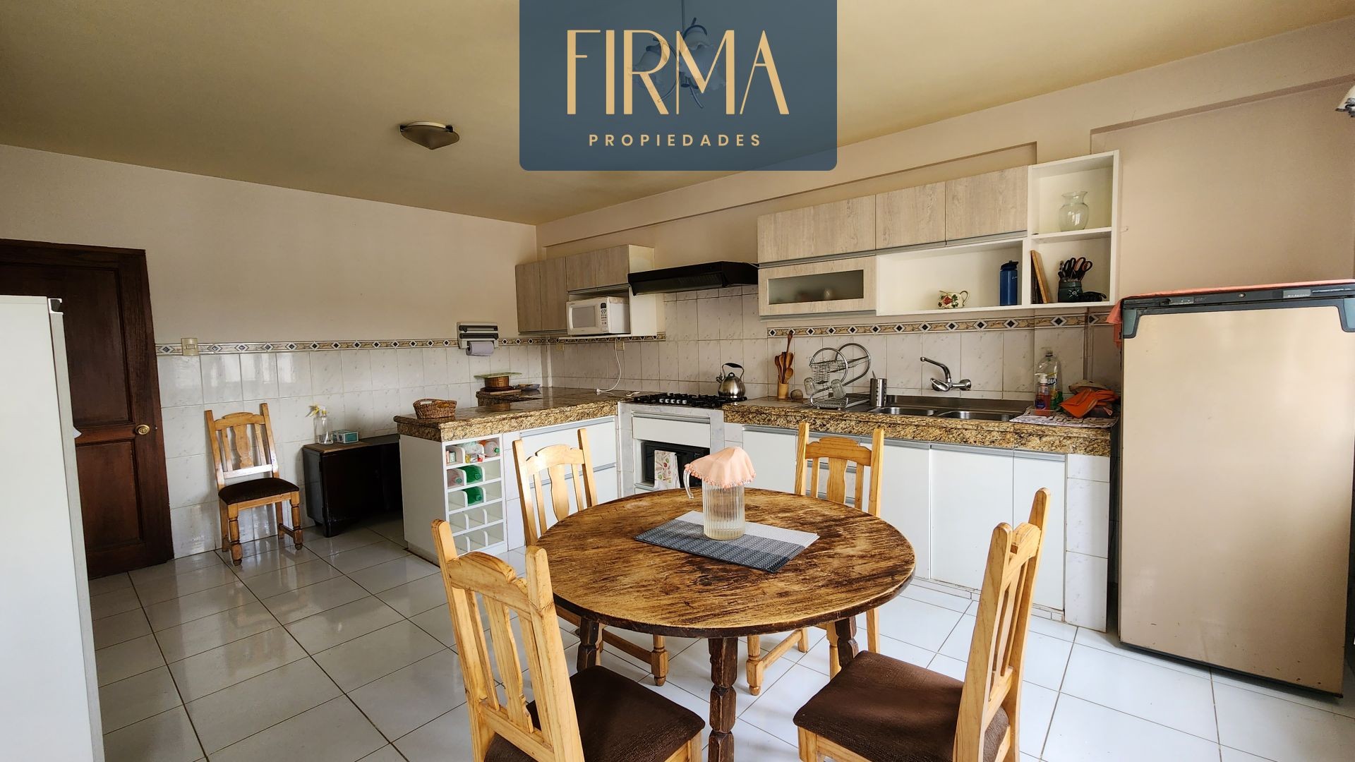 Casa en VentaIRPAVI, ARUNTAYA   5 dormitorios 4 baños 4 parqueos Foto 15