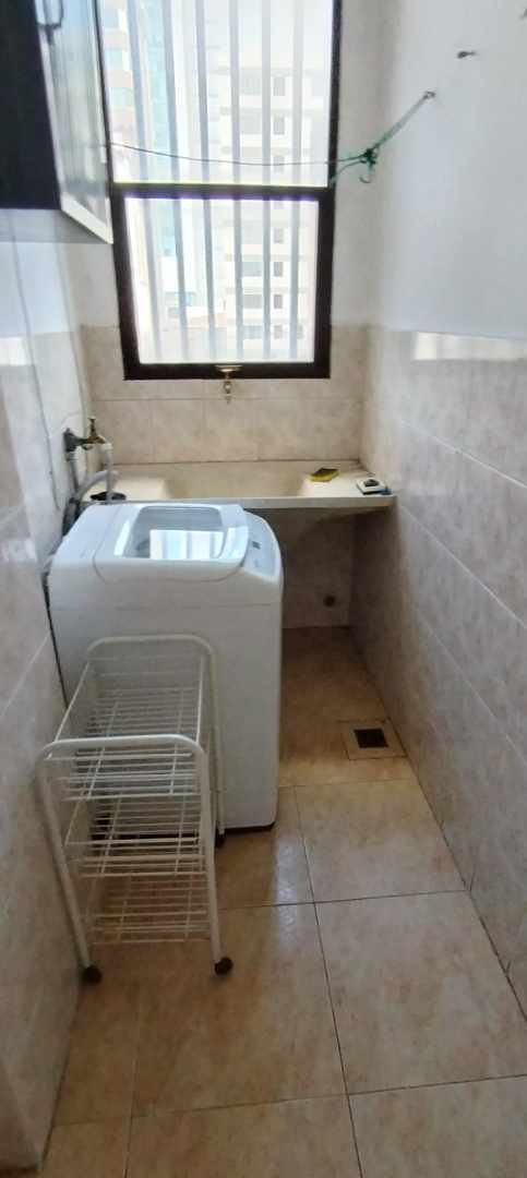 Departamento en Calacoto en La Paz 3 dormitorios 4 baños 1 parqueos Foto 6
