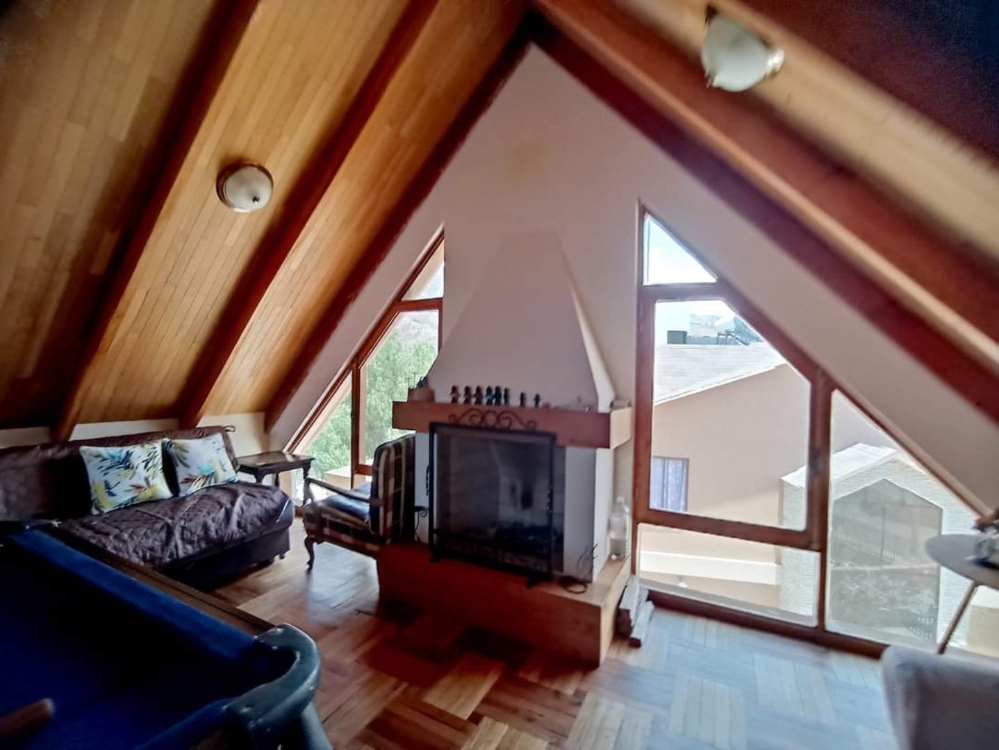 Casa en VentaUMAMANTA  3 dormitorios 4 baños 2 parqueos Foto 8