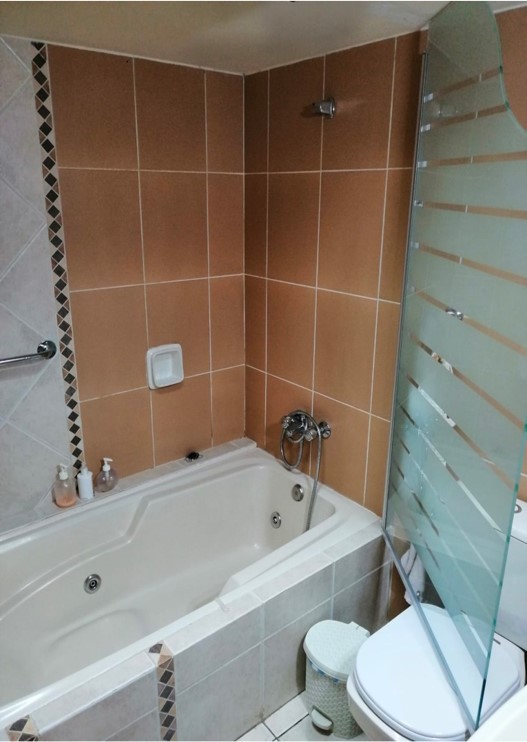 Departamento en VentaAchumani lado del Hipermaxi 3 dormitorios 4 baños 1 parqueos Foto 7