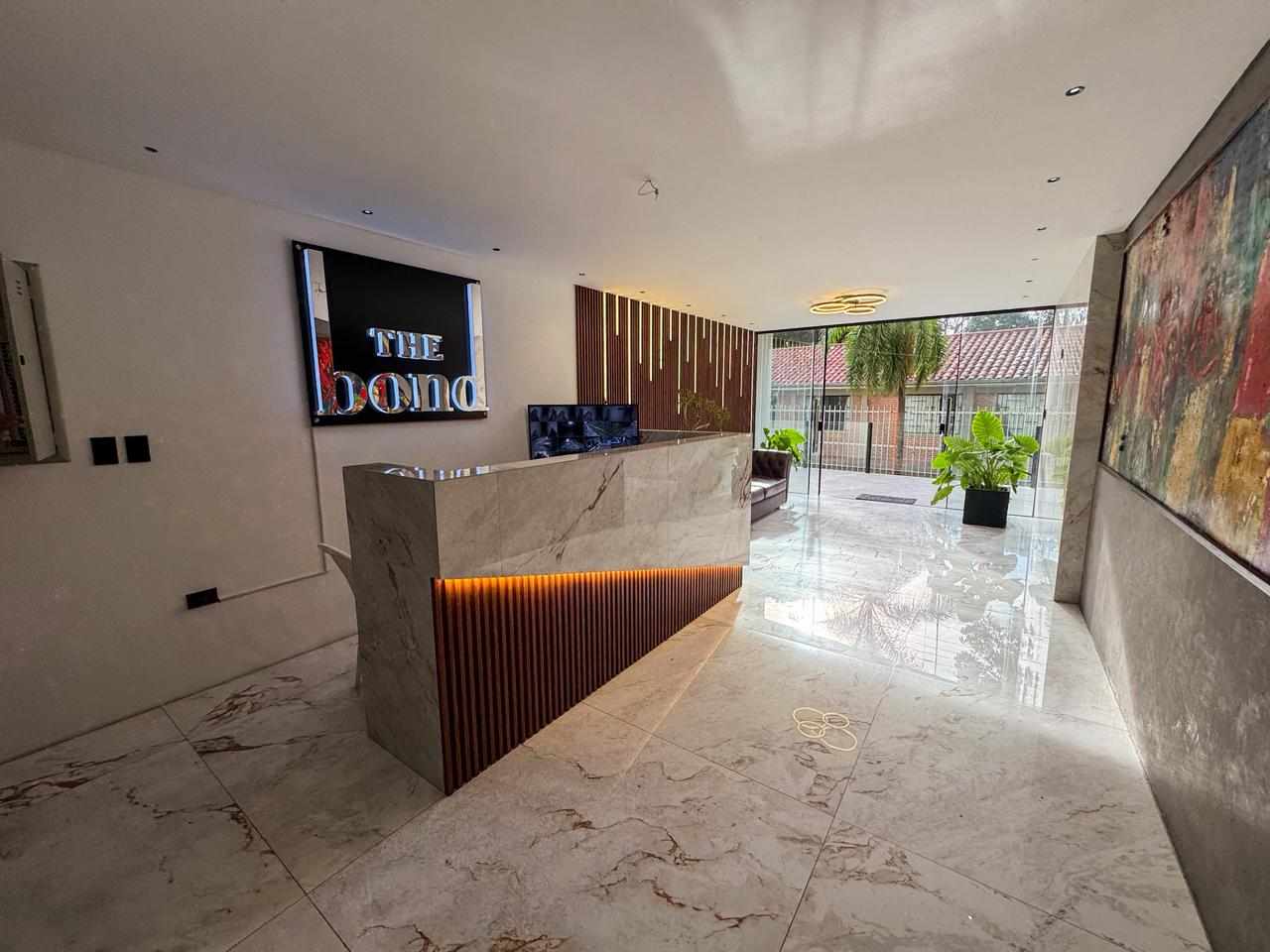 Departamento en Alquiler5to y 6to Anillo entre Banzer y Beni Foto 19