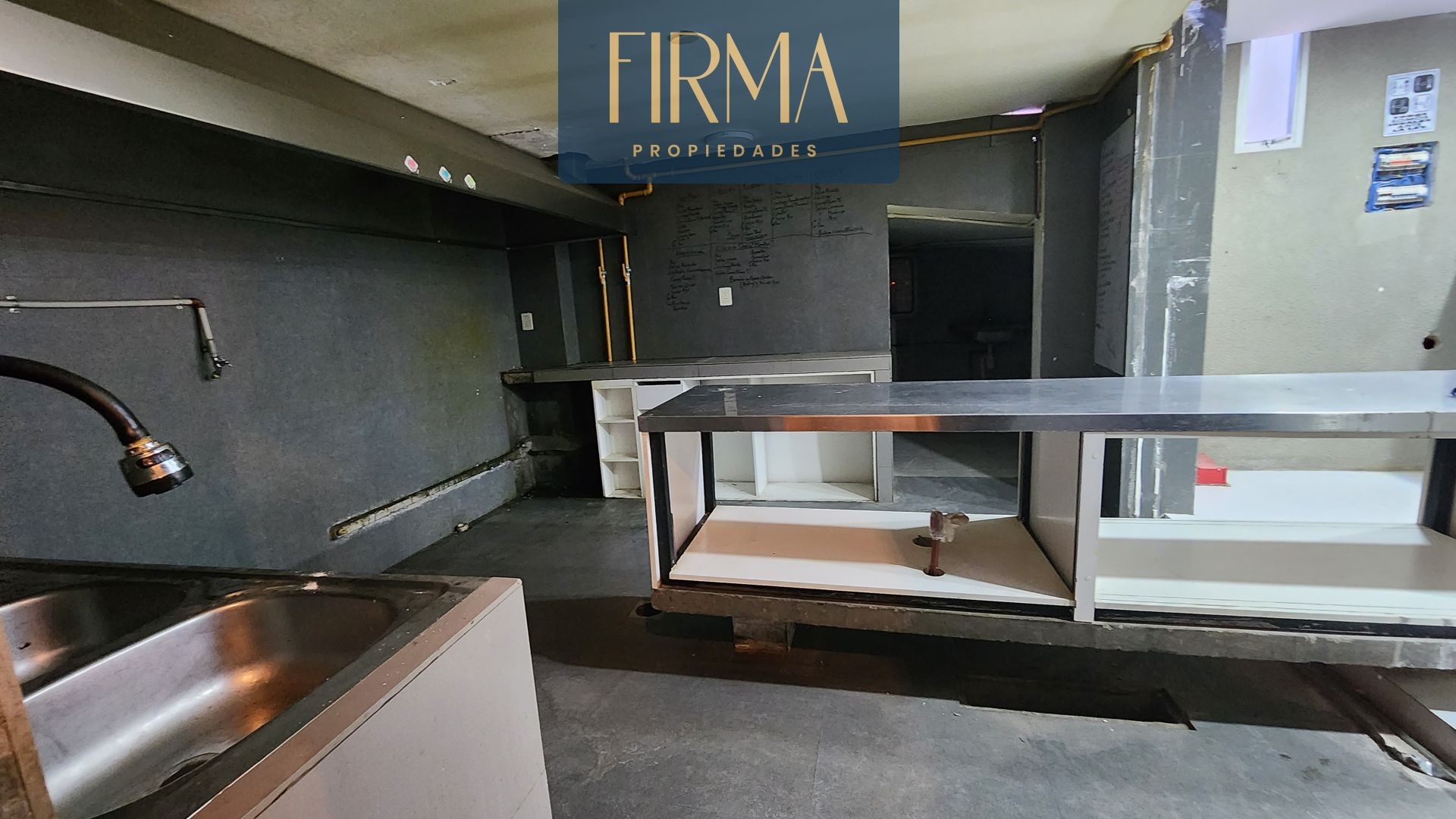 Local comercial en AlquilerLOCAL COMERCIAL EN ALQUILER, AV. MONTENEGRO, SAN MIGUEL Foto 5