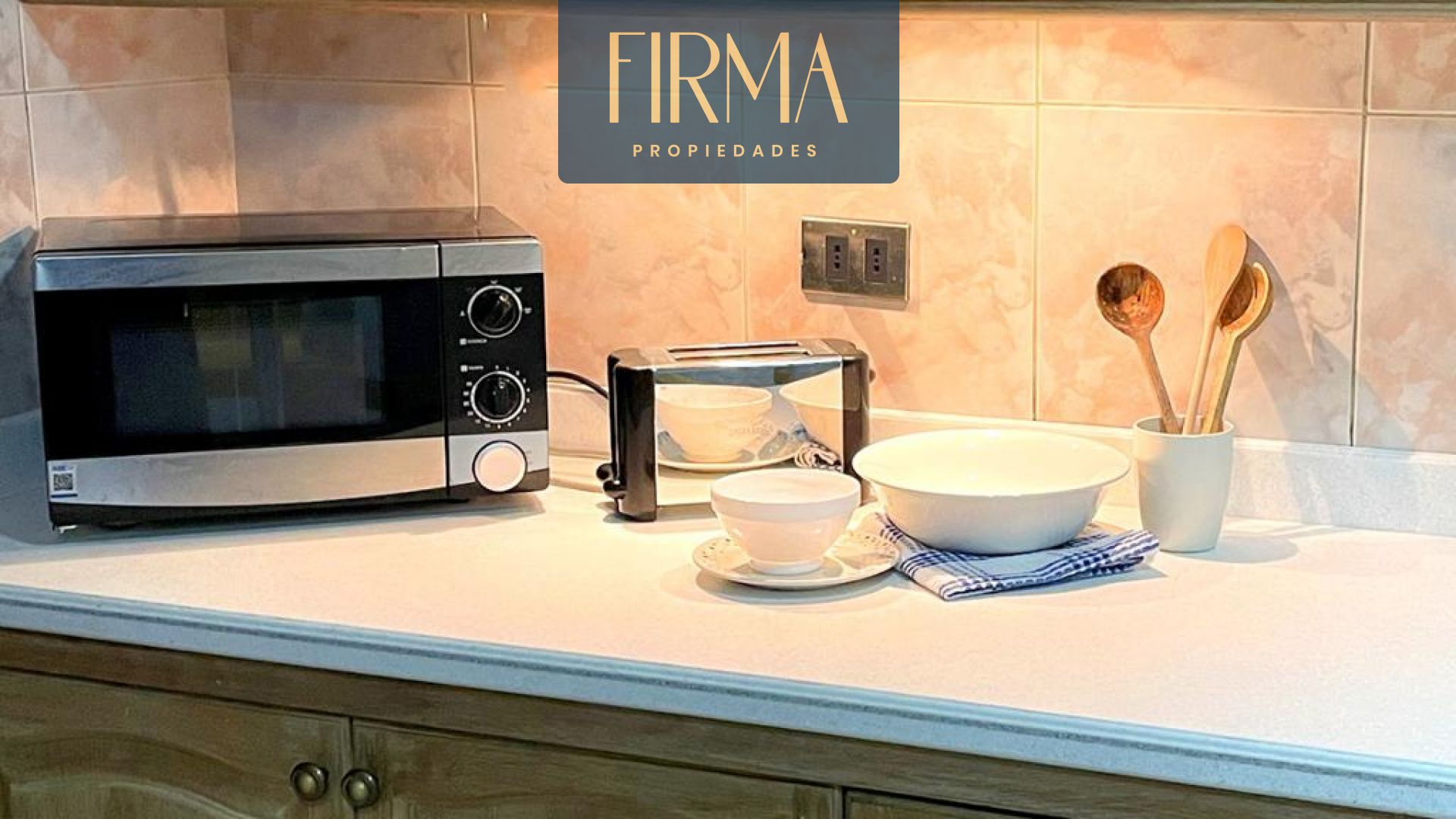 Departamento en AlquilerALQUILA ESTE DEPARTAMENTO AMOBLADO EN SOPOCACHI Foto 9