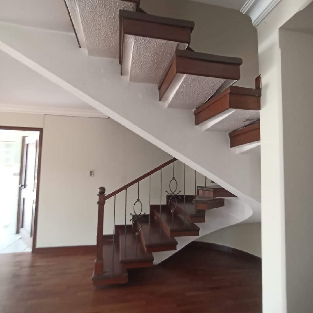 Departamento en Obrajes en La Paz 3 dormitorios 4 baños 1 parqueos Foto 21