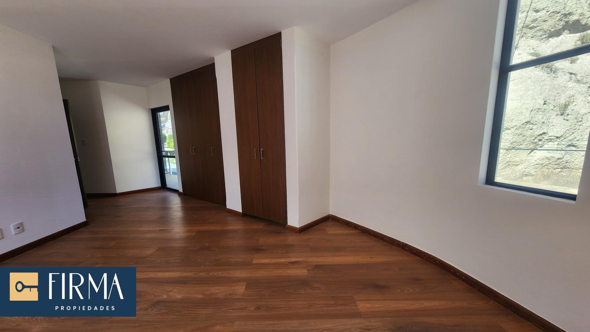 Departamento en VentaDEPARTAMENTO EN VENTA CON BALCON EN ACHUMANI Foto 4