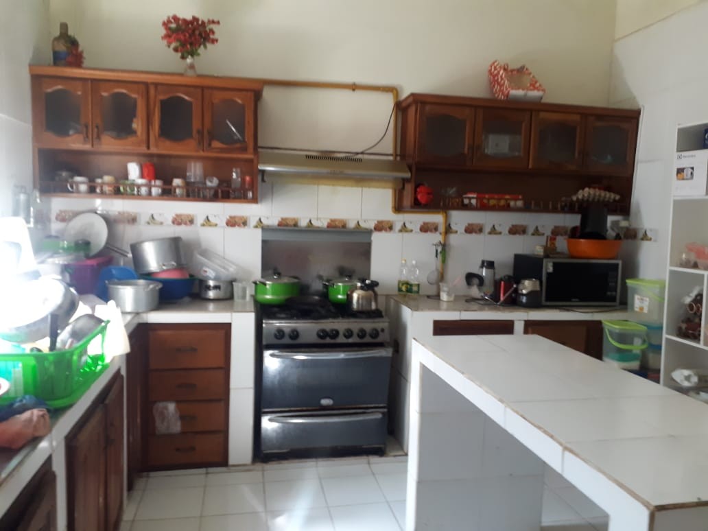 Casa en VentaBarrio Nueva Esperanza
Entre Av. 2 de agosto y Cambodromo  8 dormitorios 3 baños 2 parqueos Foto 18