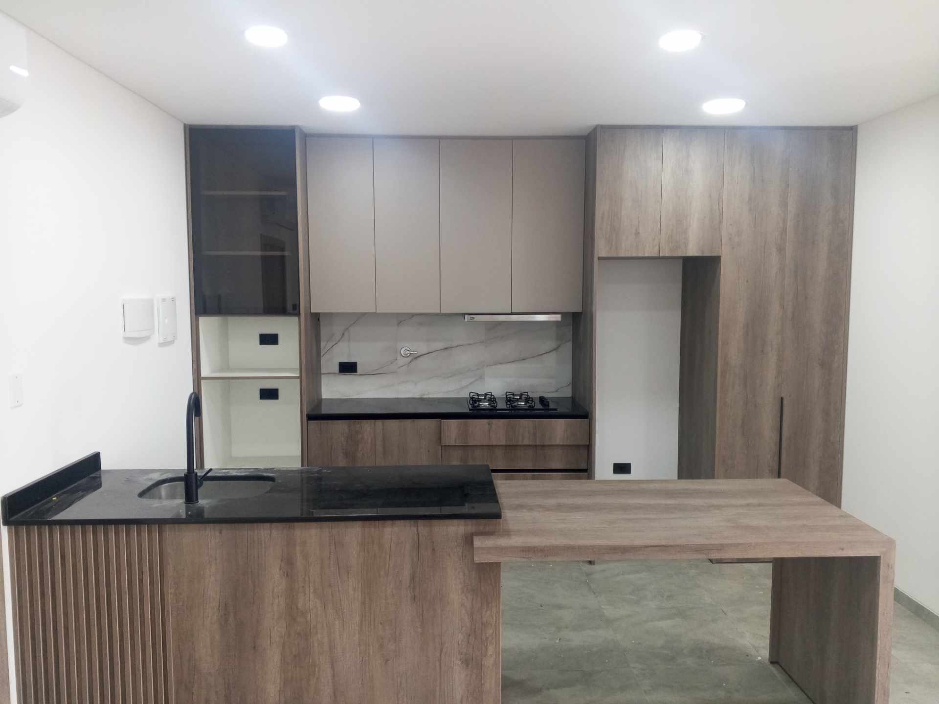 Departamento [CONDOMINIO TWIST| URBARI] ALQUILER SIN MUEBLES: DEPARTAMENTO 1 DORMITORIO CON BALCON A ESTRENAR Foto 4