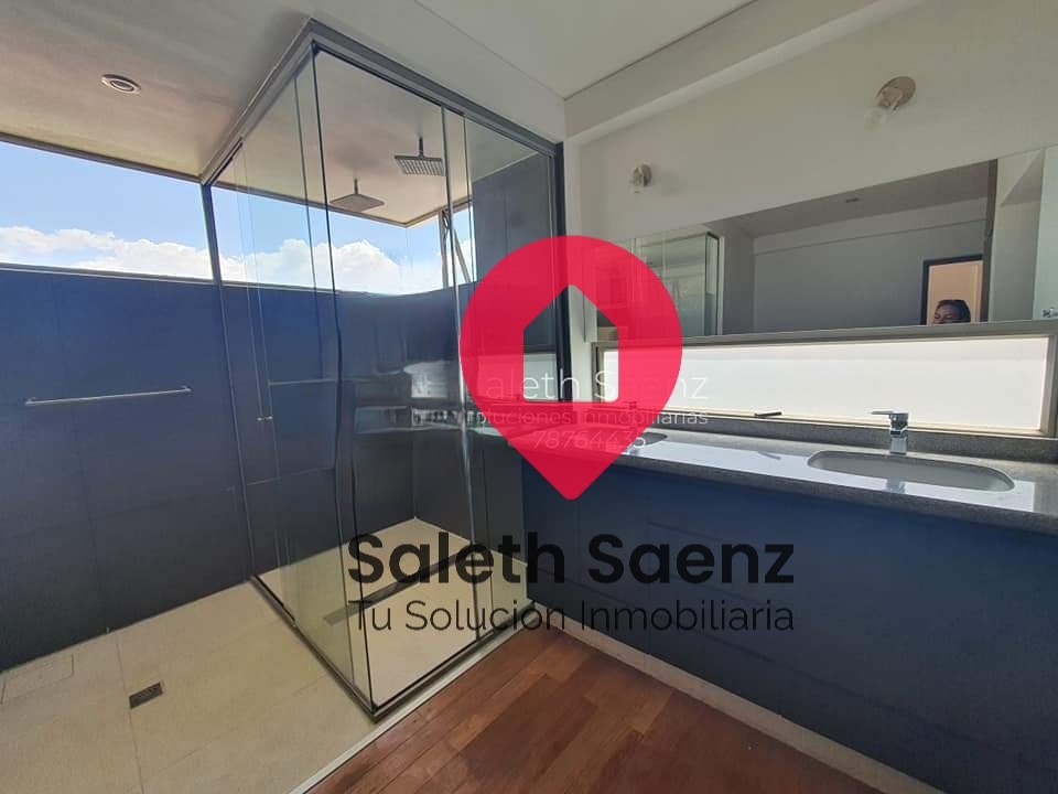 Casa en VentaLa Escondida 4 dormitorios 5 baños 4 parqueos Foto 6