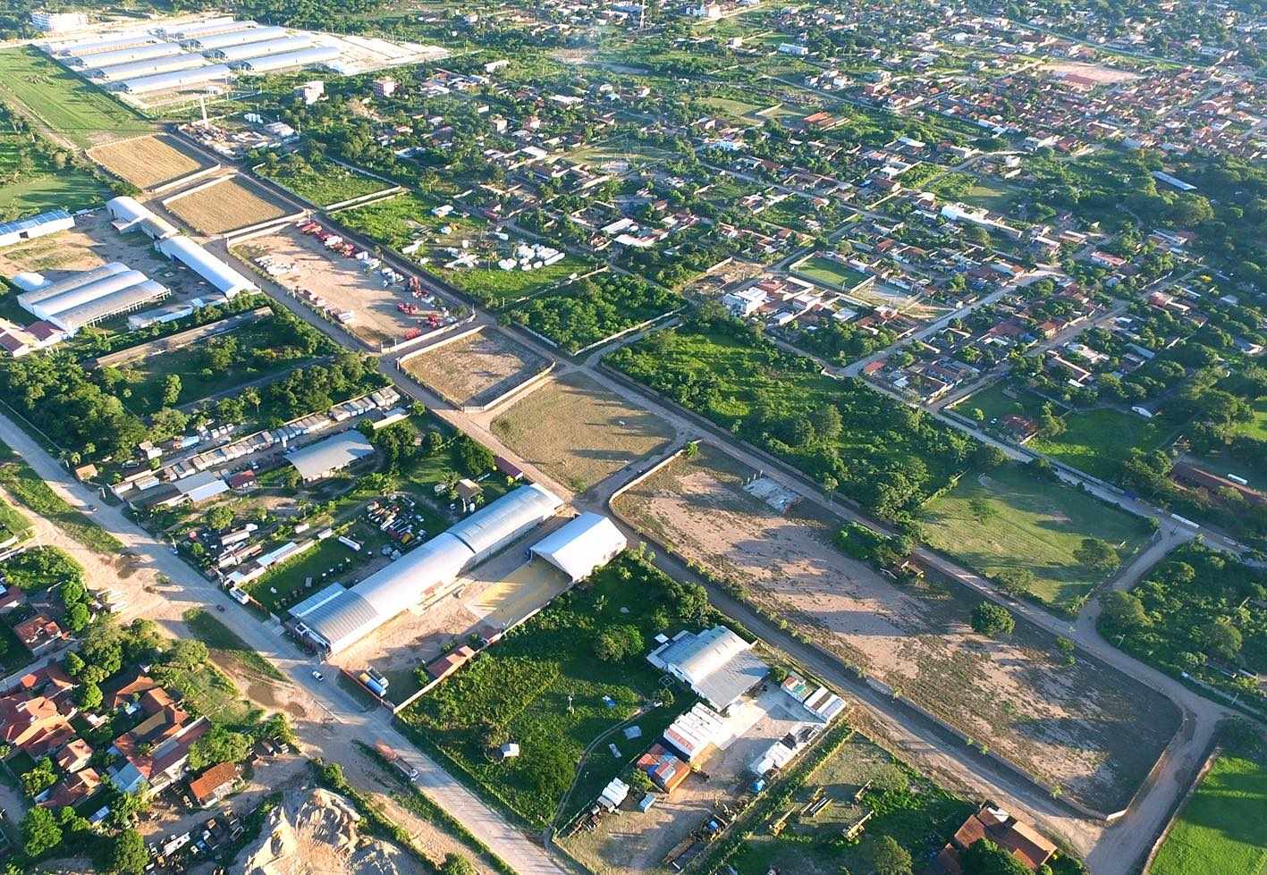 Terreno Doble via La Guardia y 8vo Anillo Foto 4