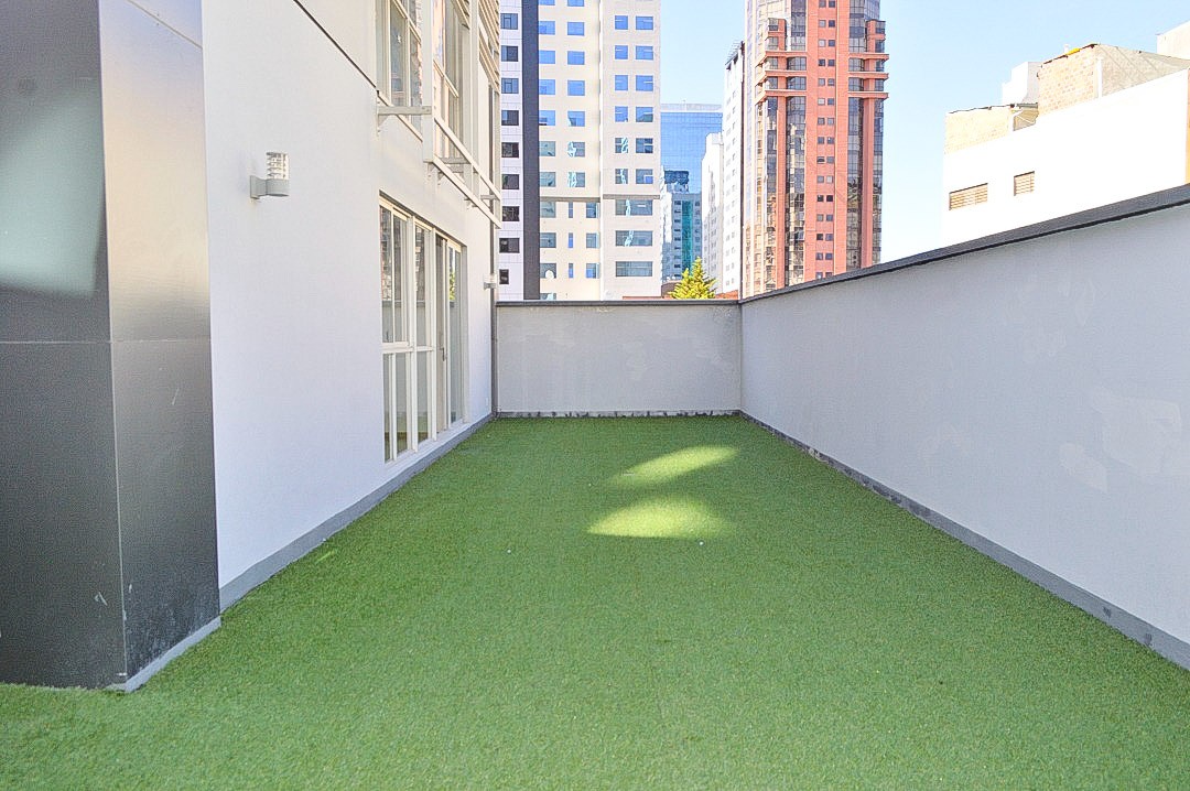 Oficina en Venta<b>OFICINA NUEVA DE 156 M2. EN VENTA EN LA AVENIDA 6 DE AGOSTO</b>  Foto 11