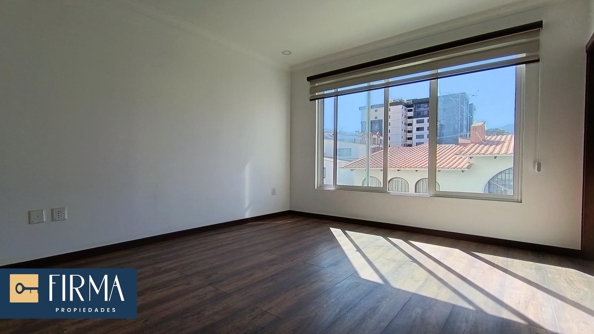 Departamento en AlquilerAchumani  2 dormitorios 3 baños 1 parqueos Foto 3