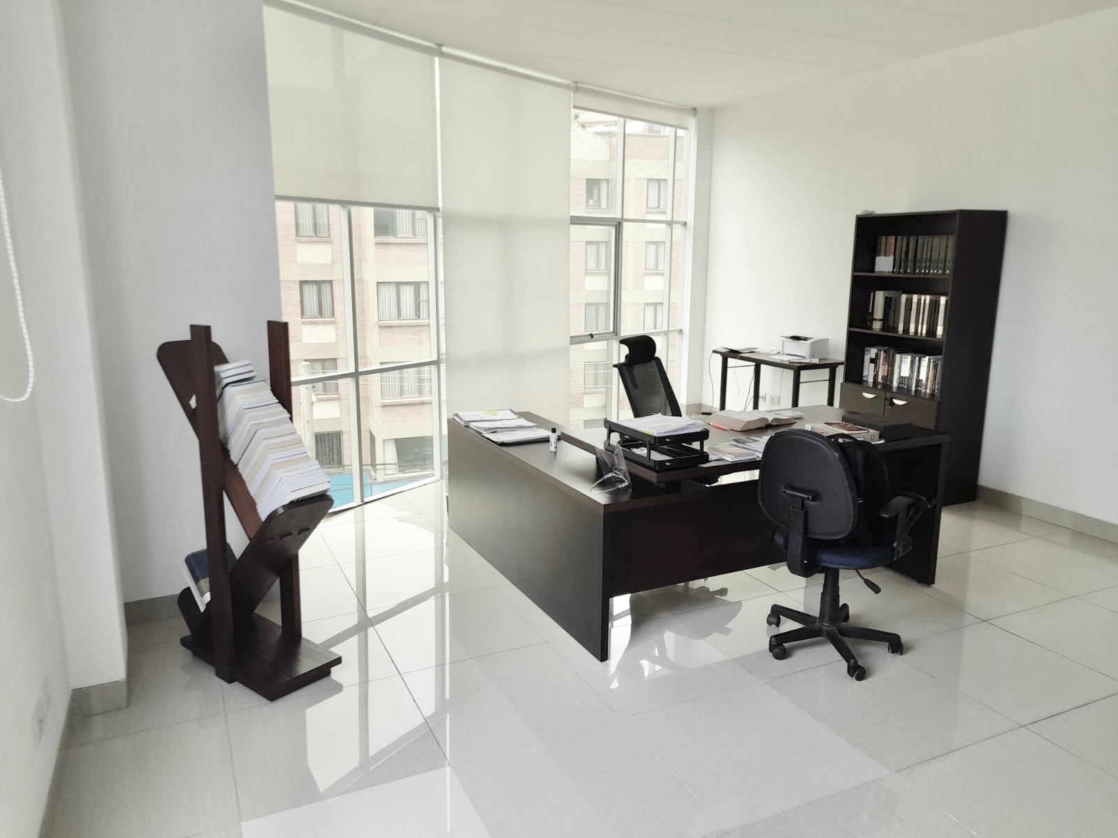 En Alquiler a $us 800 Foto 1