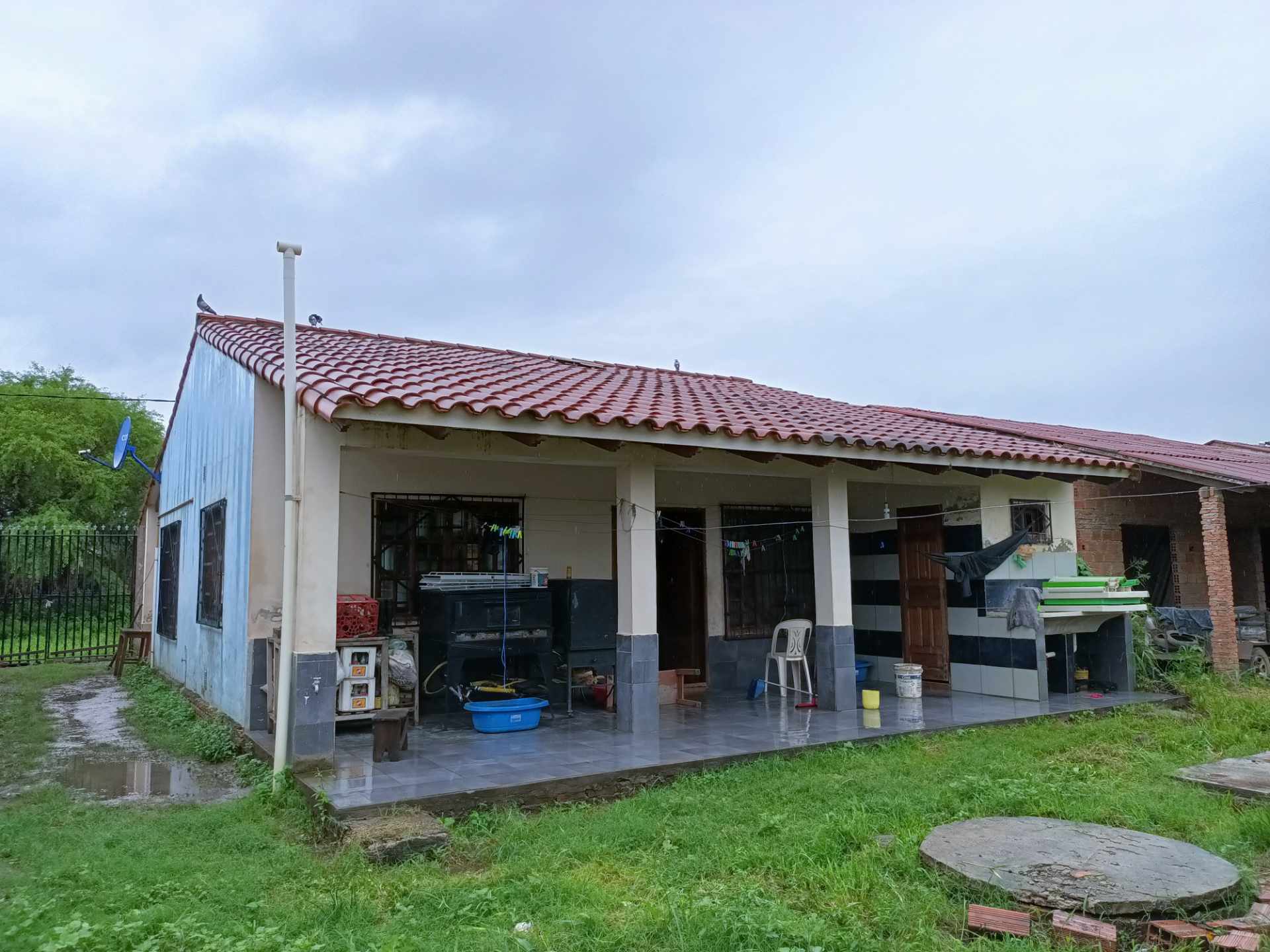 Casa Urb. Leónidas, Barrio el Terrado III. Cerca a Mercado Bicentenario Foto 9