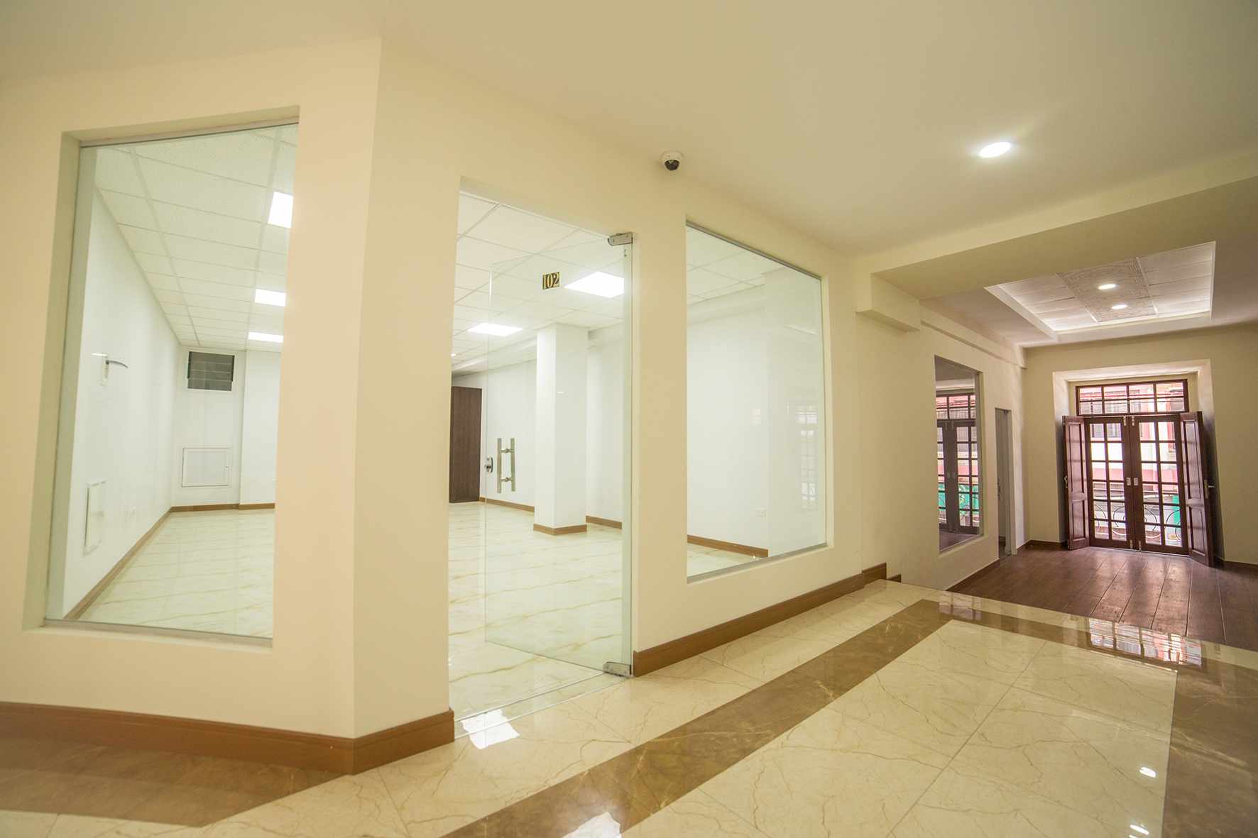 Oficina en AlquilerCalle Jordán entre 25 de Mayo y Esteban Arce Foto 5