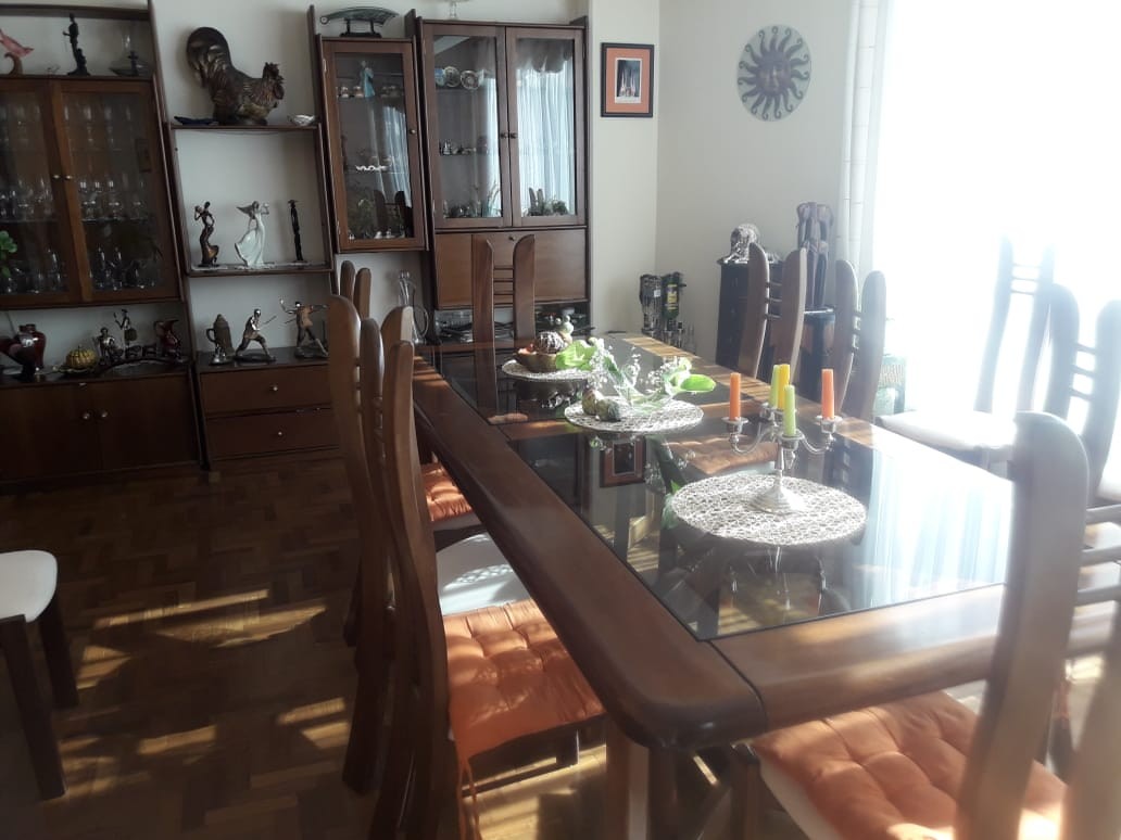 Departamento en Calacoto en La Paz 3 dormitorios 3 baños 1 parqueos Foto 2