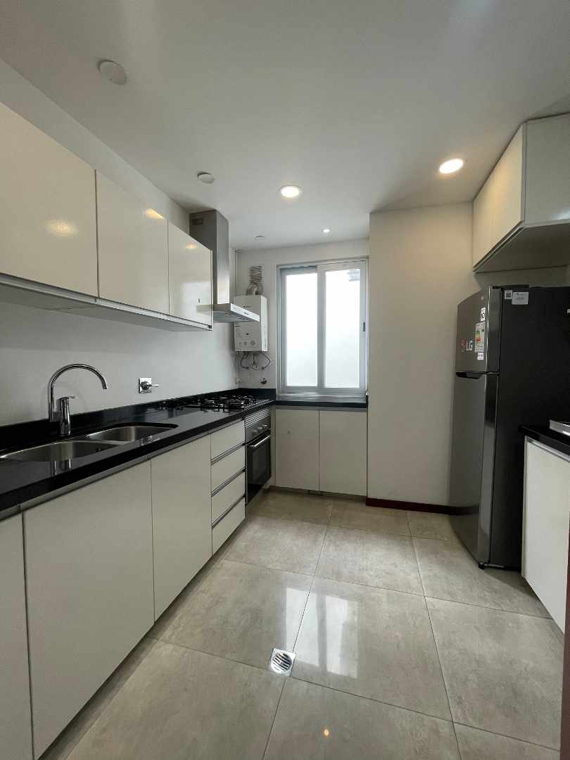 Departamento en AlquilerAV. IBERICA - CONDOMINIO LAS PALMAS GOLF VIEW 2 dormitorios 2 baños  Foto 3