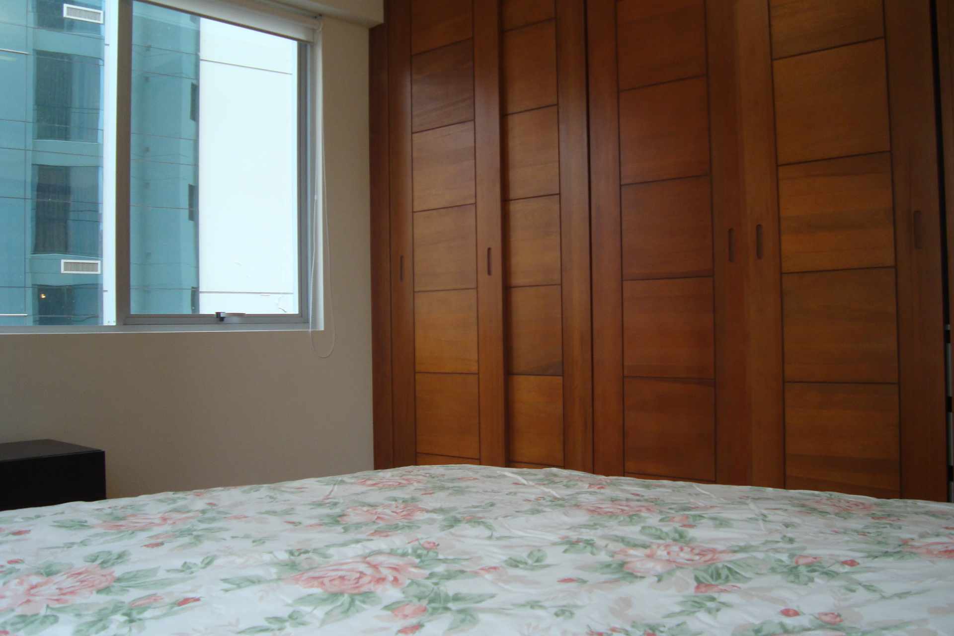 En Alquiler a $us 650 Foto 6