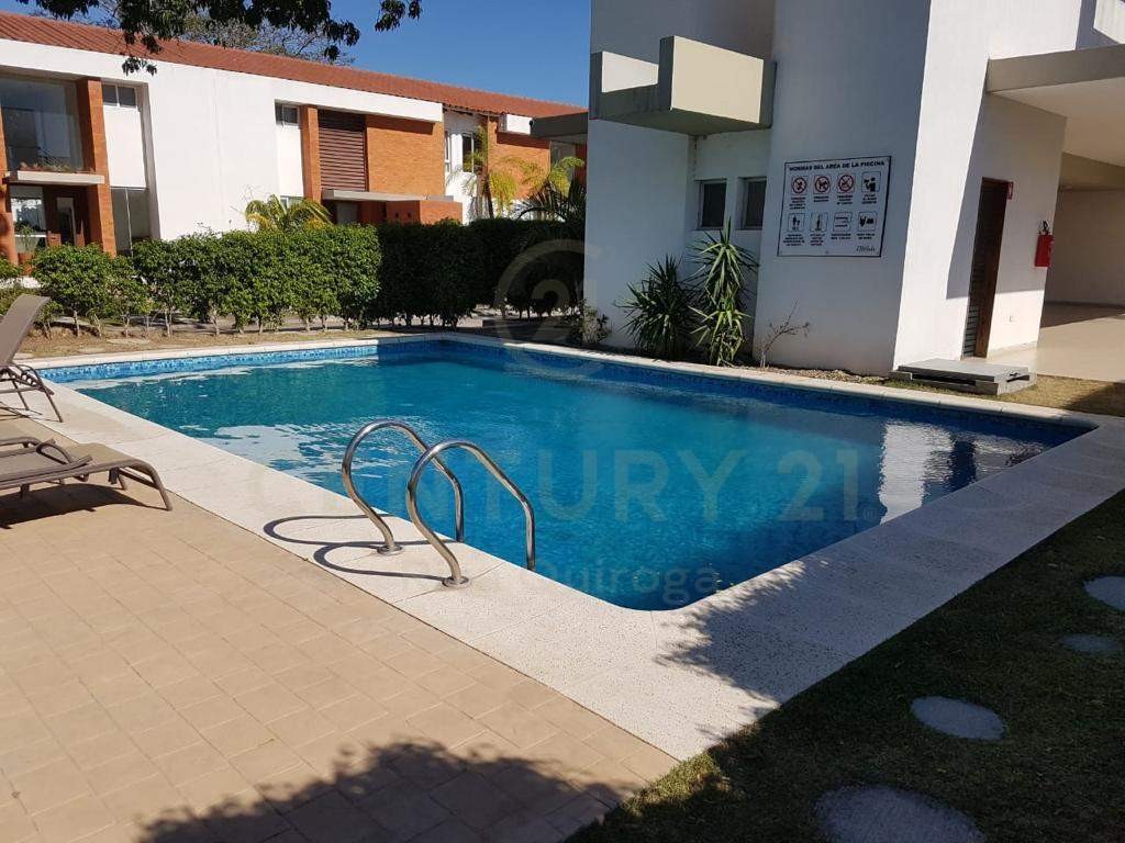 En Alquiler a $us 1,200 Foto 11