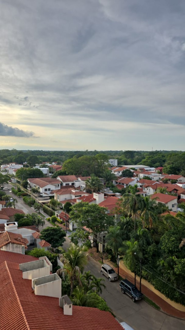 En Alquiler a $us 450 Foto 14