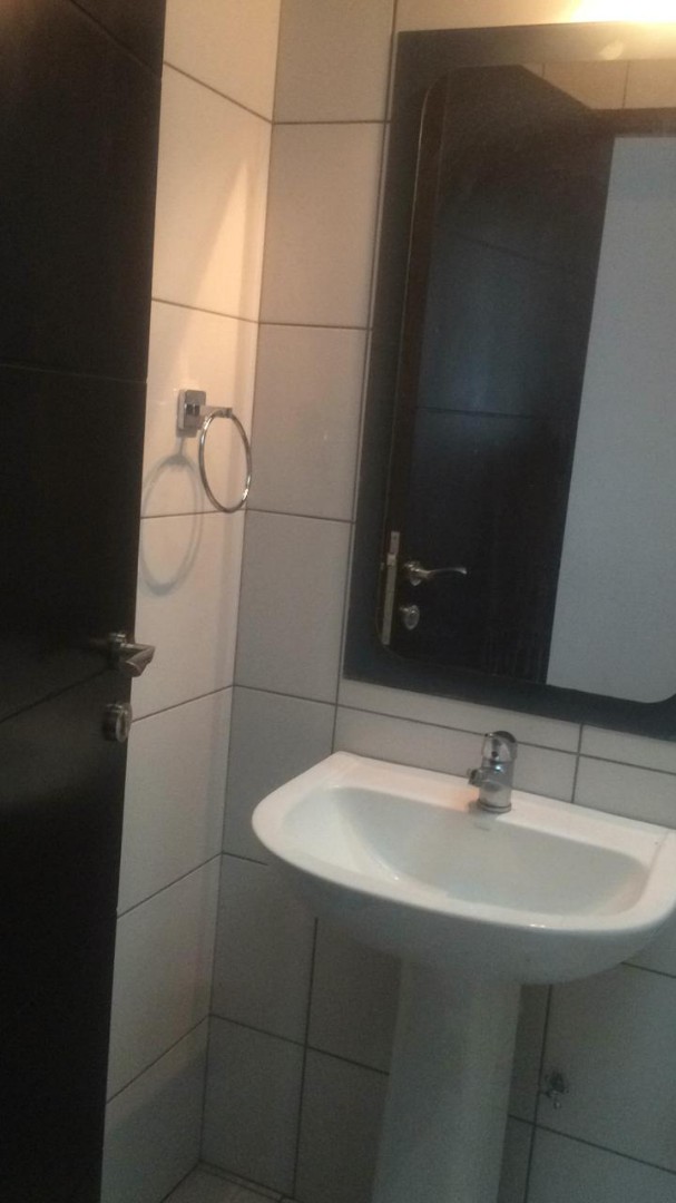 Departamento en Cala Cala en Cochabamba 2 dormitorios 2 baños 1 parqueos Foto 9