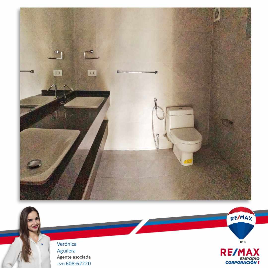 En Alquiler a $us 1,500 Foto 5