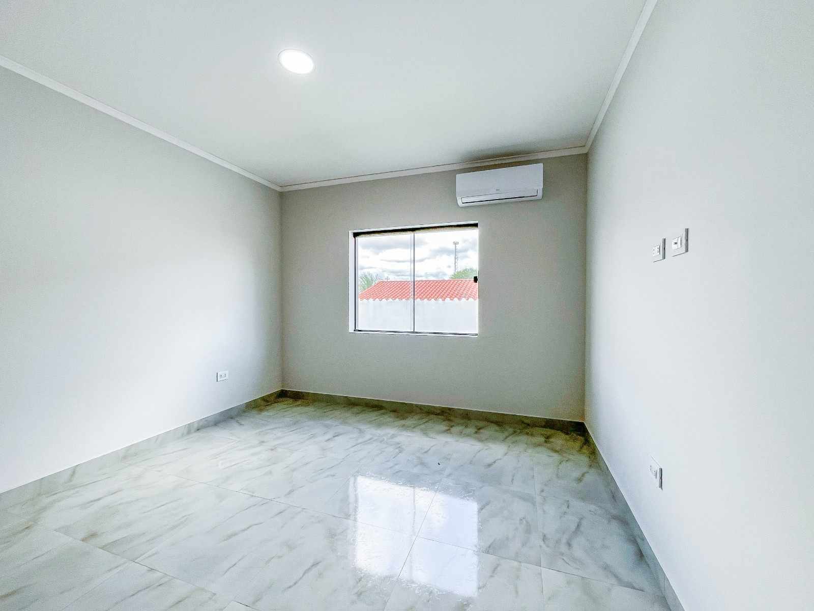 Casa en Entre 6to y 7mo anillo Norte en Santa Cruz de la Sierra 3 dormitorios 4 baños 2 parqueos Foto 18