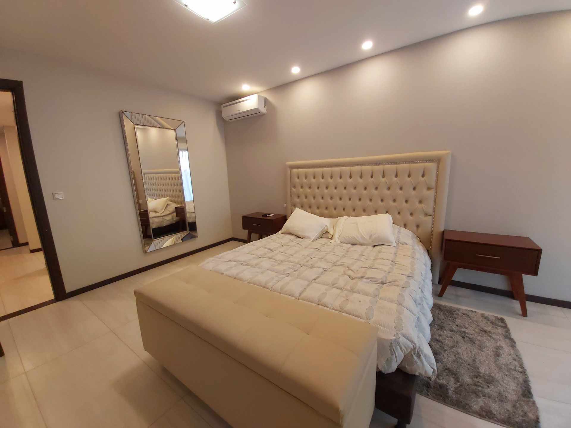 Departamento en VentaCONDOMINIO LA RIVIERA & BEAUTY PLAZA (EQUIPETROL) 3 dormitorios 3 baños 1 parqueos Foto 9