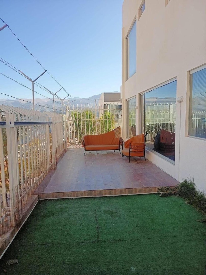 Casa en VentaHermosa casa minimalista en VENTA en Calacoto 3 dormitorios 3 baños 2 parqueos Foto 7