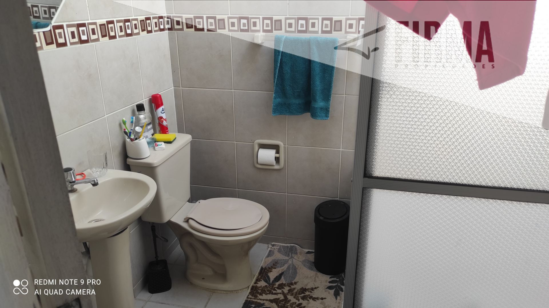 Casa en Seguencoma en La Paz 4 dormitorios 4 baños 3 parqueos Foto 12