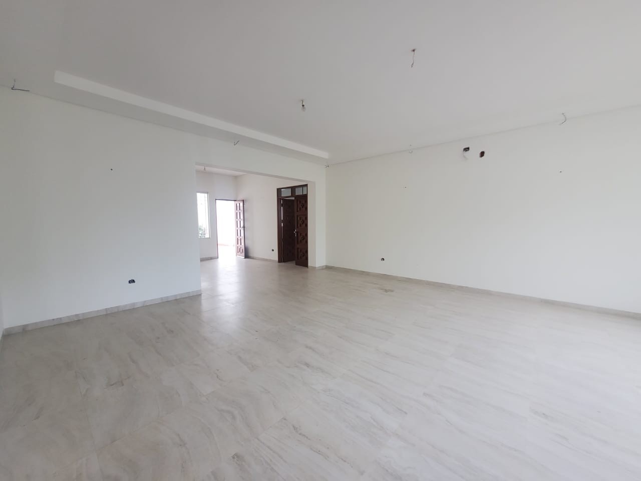 Casa en VentaAv. Las Américas Casa en venta o alquiler Foto 5