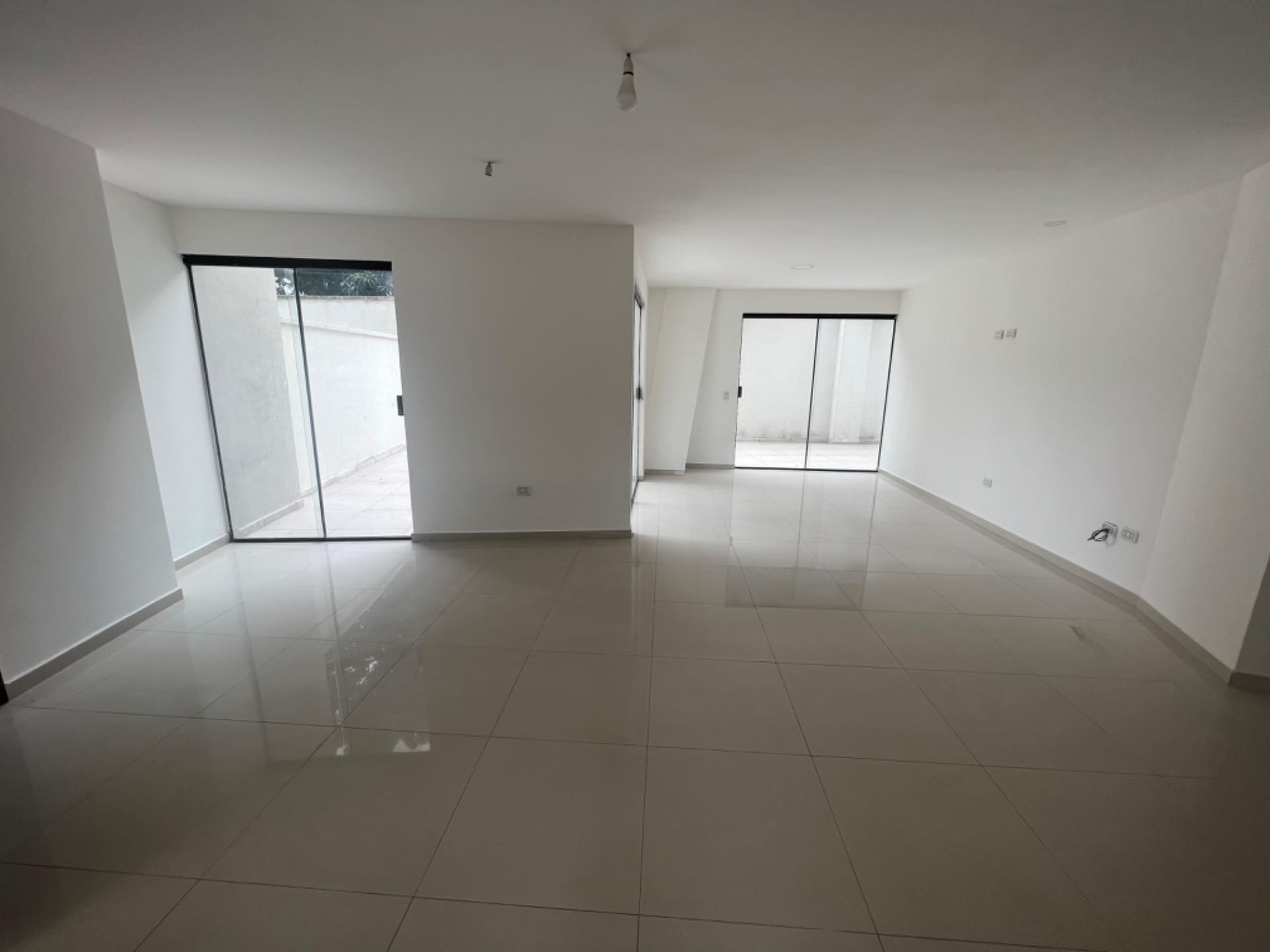 Departamento en Centro en Santa Cruz de la Sierra 3 dormitorios 3 baños 2 parqueos Foto 14