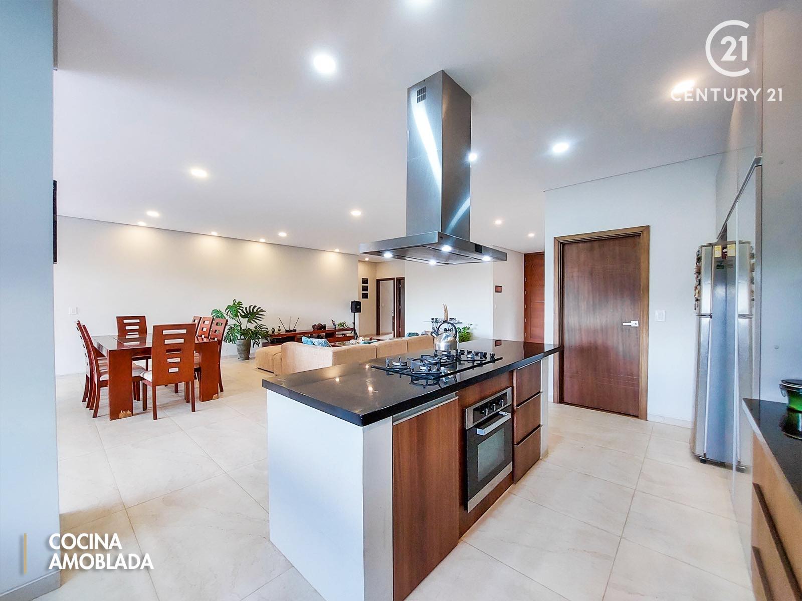 Casa en VentaCasa en Venta Urubó Condominio Santa Cruz de la Colina  3 dormitorios 3 baños 3 parqueos Foto 8