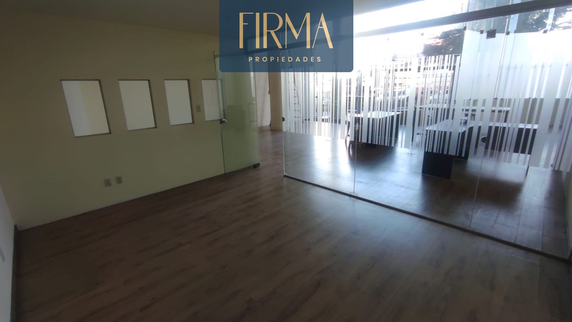 Local comercial ALQUILA ESTE LOCAL EN MIRAFLORES Foto 7