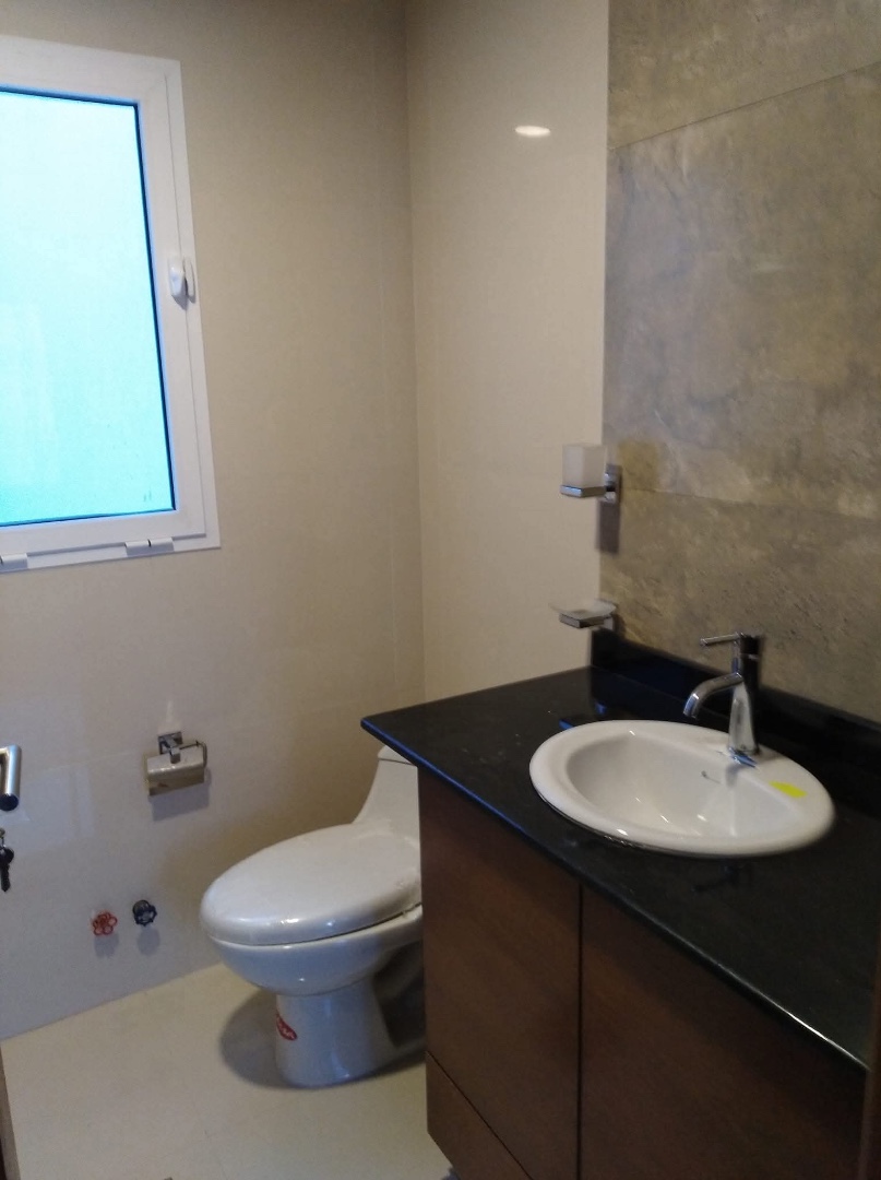 En Venta a $us 145,000 Foto 2