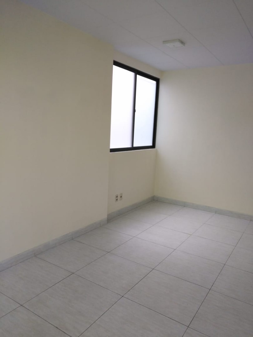 En Alquiler a $us 300 Foto 3