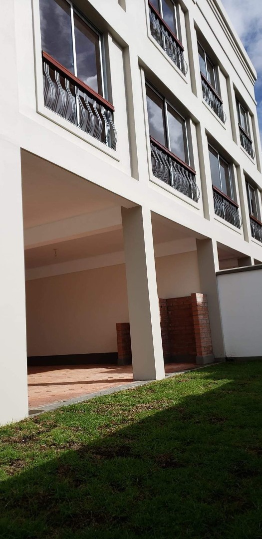 Casa en VentaALTO CALACOTO - LOS ROSALES  Foto 2