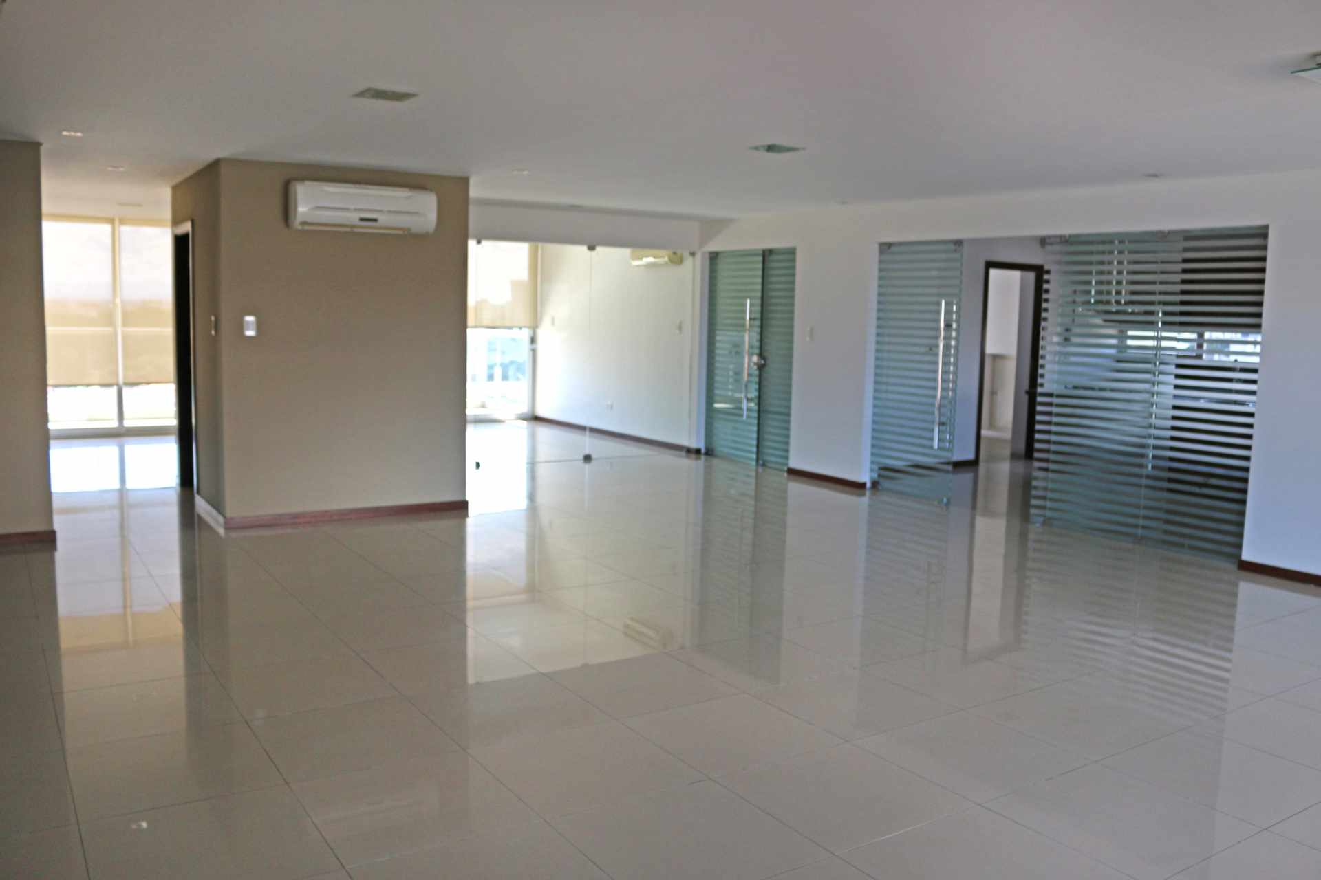 En Venta a $us 290,000 Foto 14