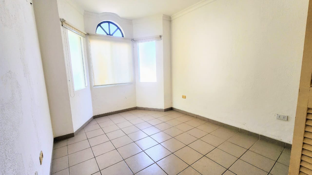 Casa CASA EN ALQUILER EN EL CONDOMINIO FORTEVENTURA Foto 6